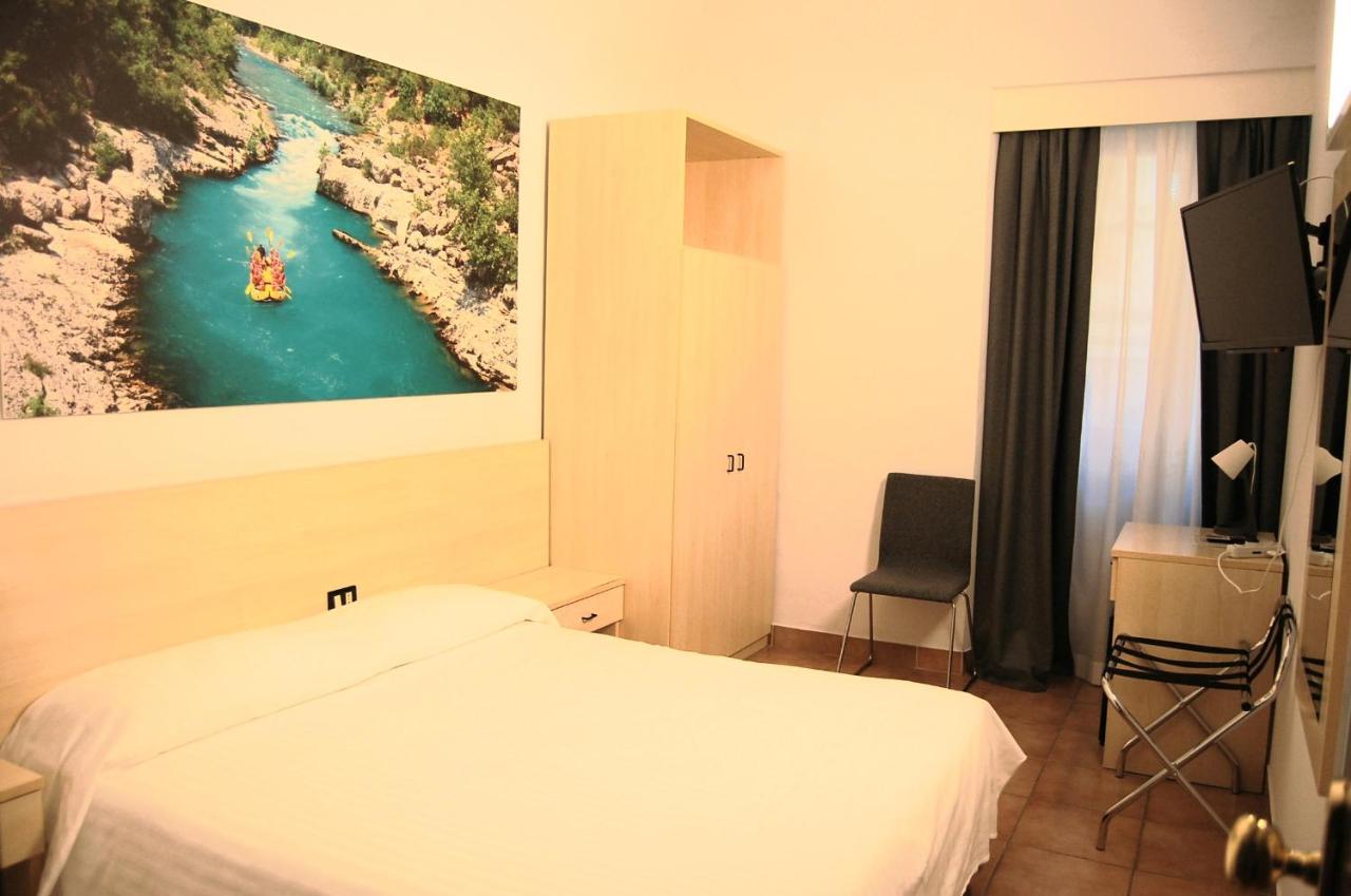 Ma Hotel Коринальдо Экстерьер фото